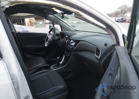 2019 Chevrolet Trax Lt from USA, damaged, VIN KL7CJLSB8KB751782